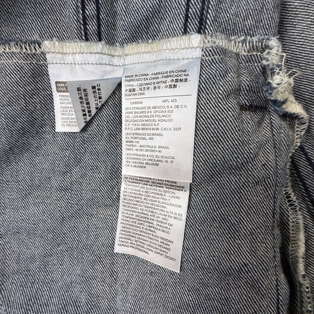 Levi's Trucker Jean Jacket Men's Size Medium Dark Wash Button Front - Picture 9 of 12
